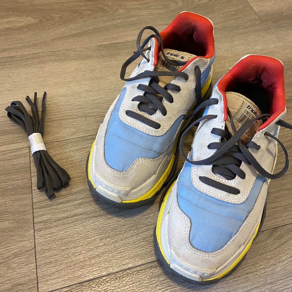 Balenciaga Triple S Sneaker Size 8